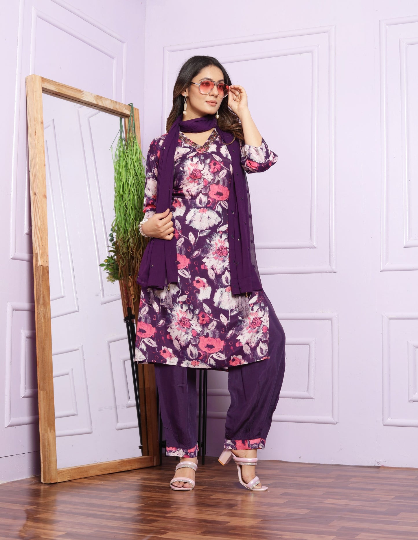 Pure Muslin V-Neck Kurti with Afghani Pant