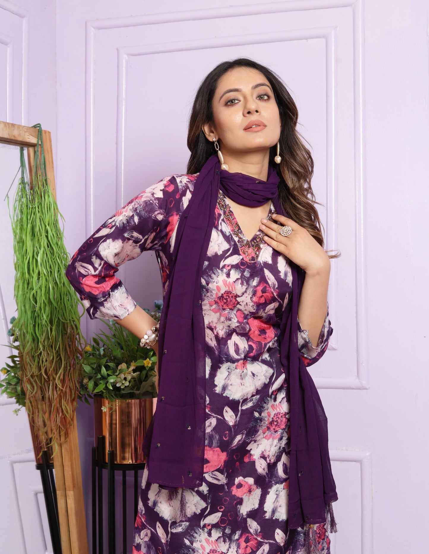 Pure Muslin V-Neck Kurti with Afghani Pant
