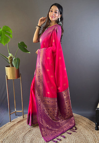 Pure Soft Silk Floral Zari Woven Saree with Contrast Border