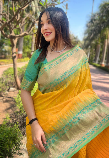Soft Silk Zari Woven Saree with Contrast Border