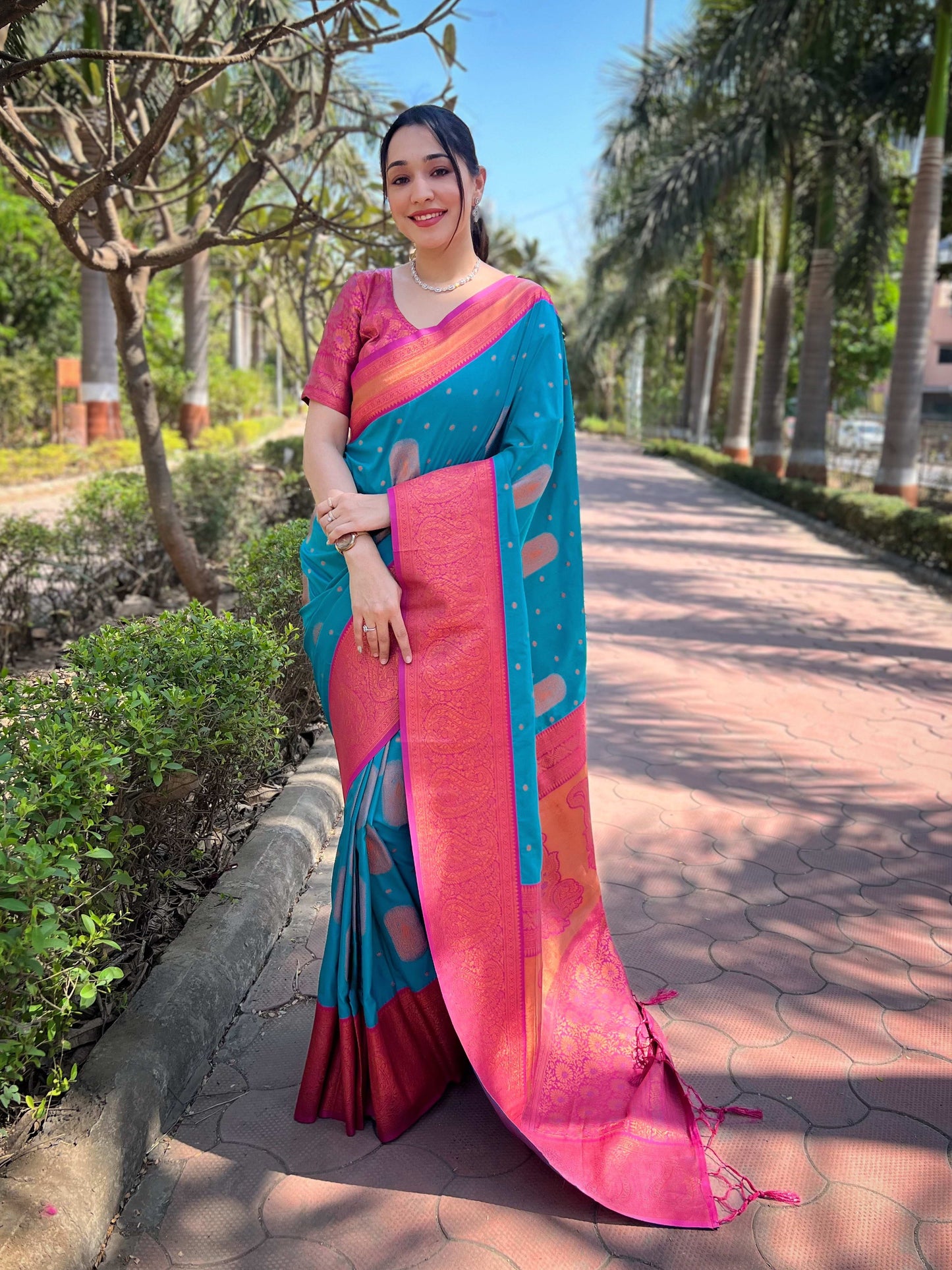 Pure Soft Silk Contrast Zari Woven Saree