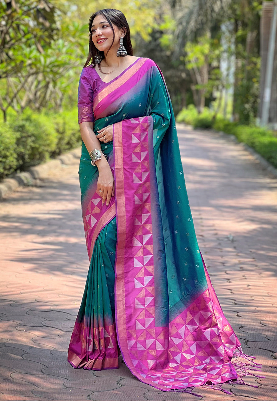 Soft Silk Floral Border Contrast Zari Woven Saree